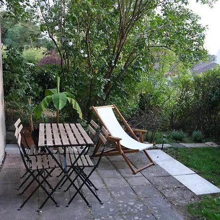 Appartement Urbanes Paradies In Gruener Oase Und Terrasse *